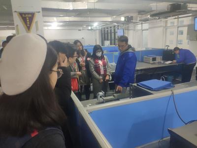 南洋书院开展“企业行”参观西安恒达微波技术开发