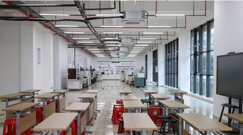 江西省电子信息工程学校与江西美晨 厂中校 产教融合项目初见成效